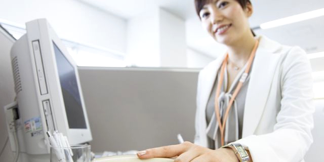 WEBはひかりを使っています。